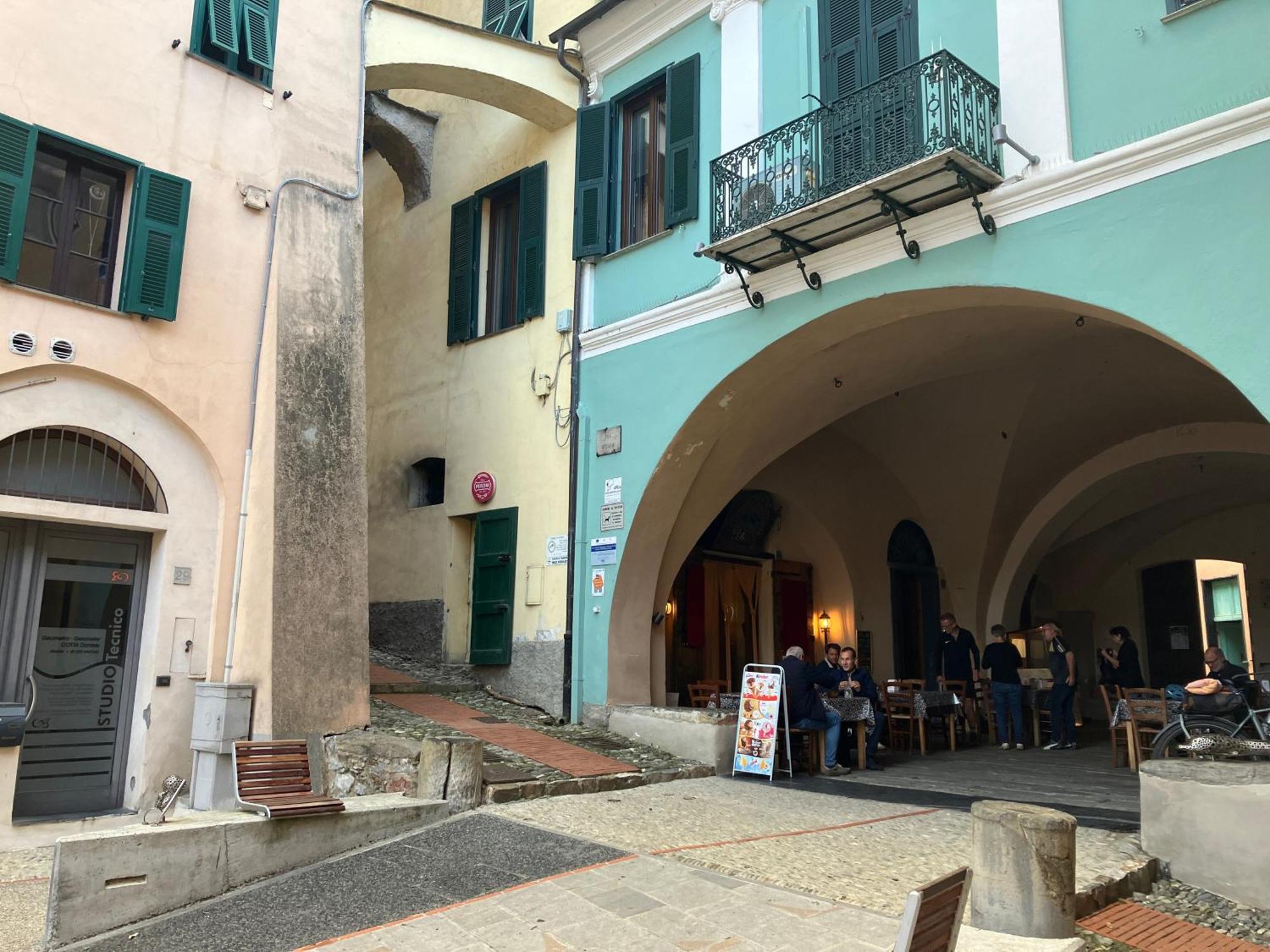 Beautifully Restored Romantic Apartment In The Centre Of Historic Dolcedo Ngoại thất bức ảnh